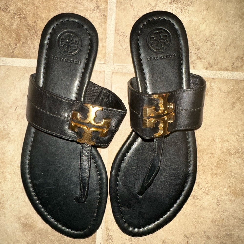Everly Black Leather Backless Thong Sandal